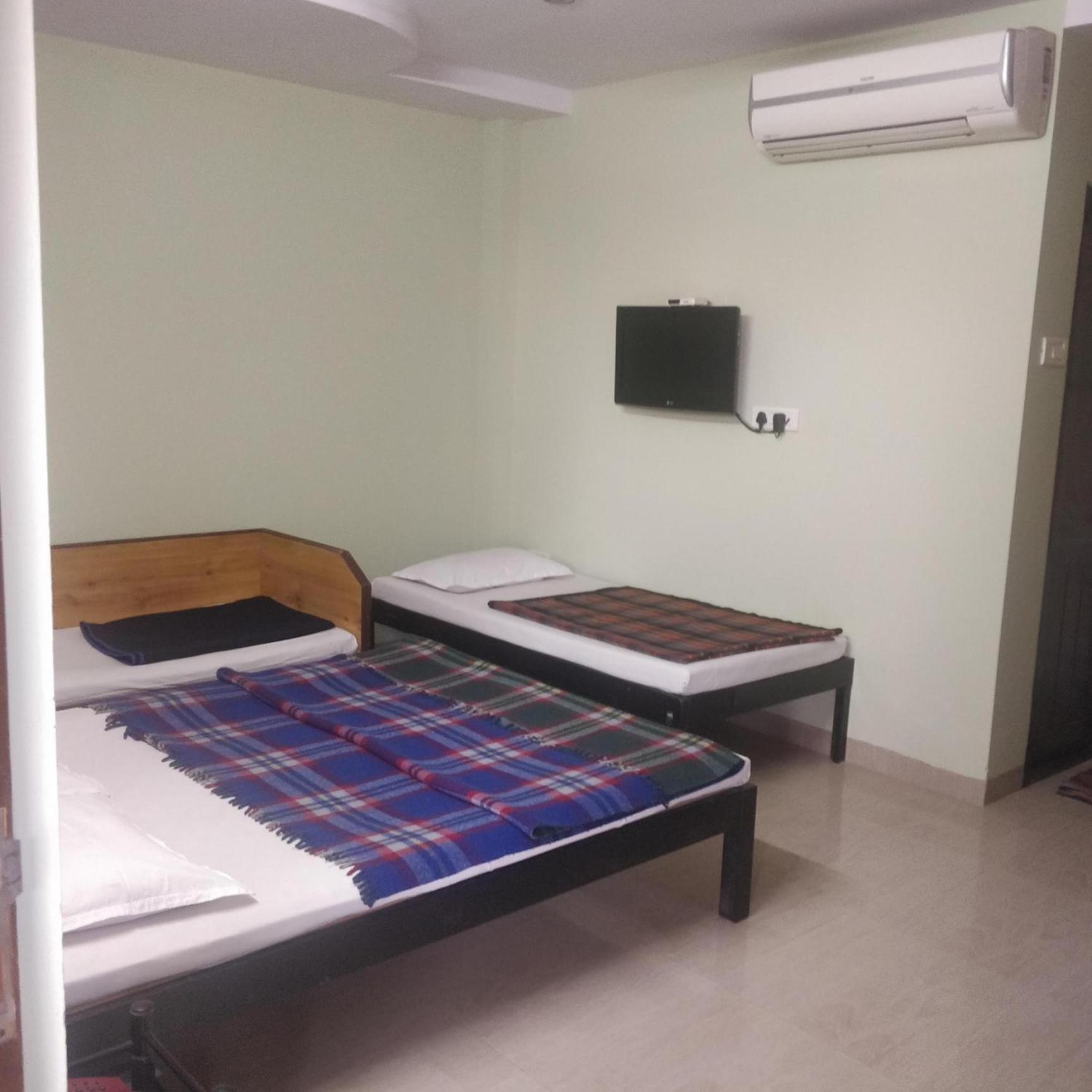 Hotel Delta Executive Shirdi Εξωτερικό φωτογραφία